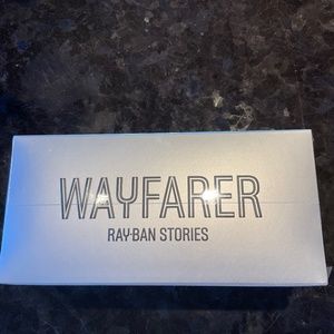 Wayfarer Ray Ban Smart Glasses (NWT)
